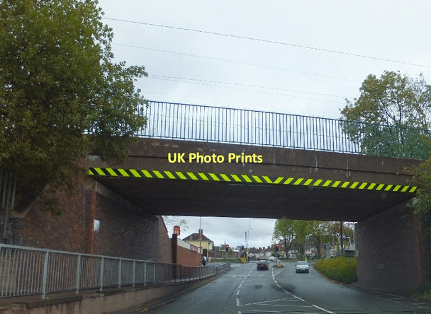 Photo 6"x4" The railway bridge over Three Tuns Lane Fordhouses c2011