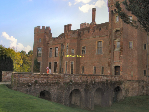 Photo 6"x4" Herstmonceux Castle Golden Cross\/TQ6310 c2011