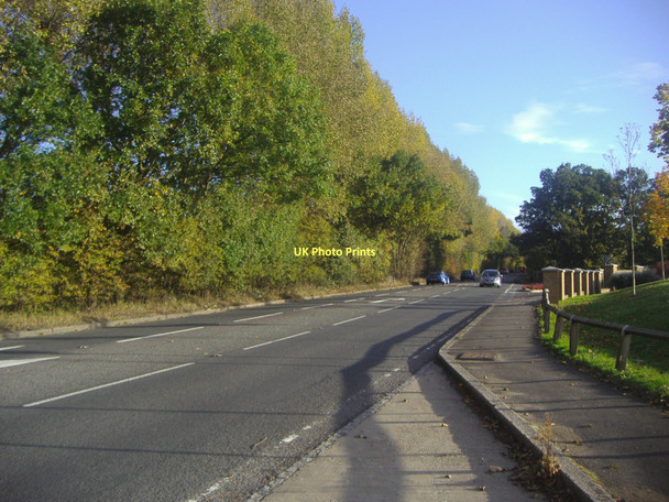 Photo 6"x4" St Albans Road heading for Barnet Barnet c2011