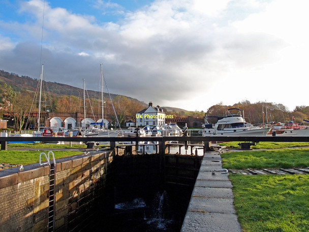 Photo 6"x4" Bowling Basin Entrance Erskine c2011