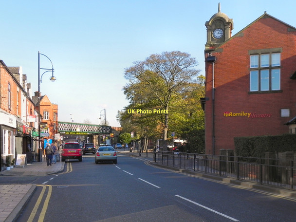 Photo 6"x4" Stockport Road (B6104), Romiley Romiley c2011