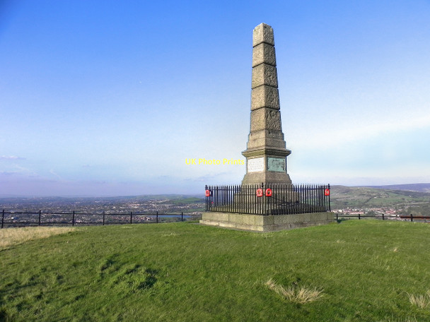 Photo 6"x4" Hyde War Memorial, Werneth Low Hyde\/SJ9494 c2011