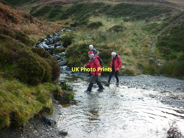 Photo 6"x4" Walking to Loch Earn via Glen Ample Ardchullarie More c2011 P1