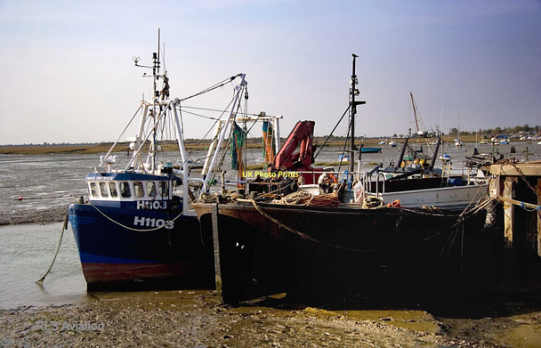 Photo 6"x4" Leigh Boats Leigh-on-Sea c2011