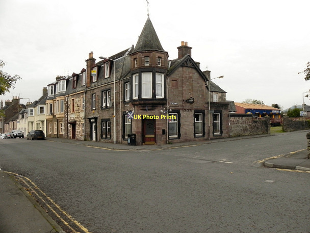 Photo 6"x4" Station Bar, Crieff Crieff\/NN8621 c2011