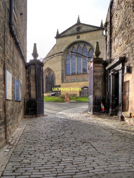 Photo 6"x4" Greyfriars Kirk and Bobby's Grave Edinburgh c2011