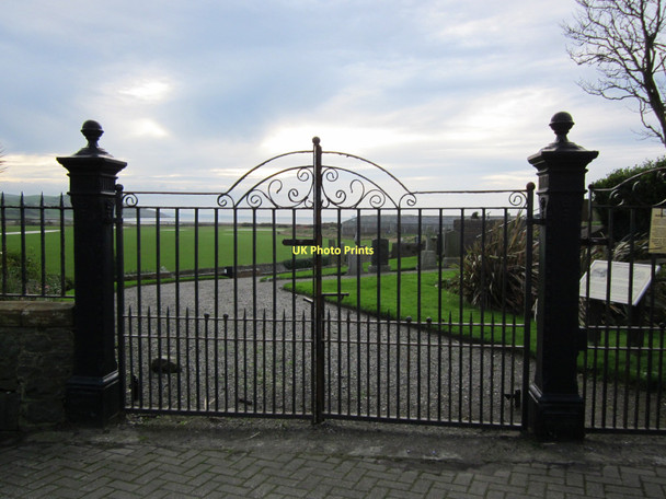 Photo 6"x4" Ballantrae Old Cemetery Ballantrae c2011