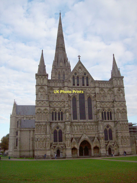 Photo 6"x4" Salisbury Cathedral, West Door Salisbury c2011