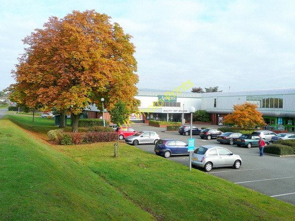 Photo 6"x4" Stores off Three Elms Road Hereford c2009