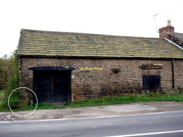 Photo 6"x4" The old blacksmith forge Little Crosby c2011