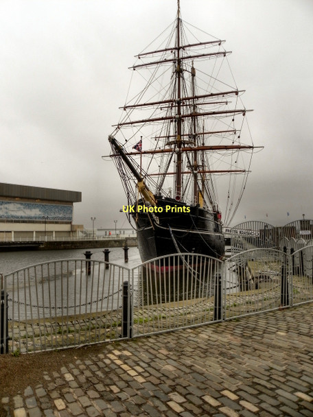 Photo 6"x4" RRS Discovery Newport-on-Tay c2011 P2