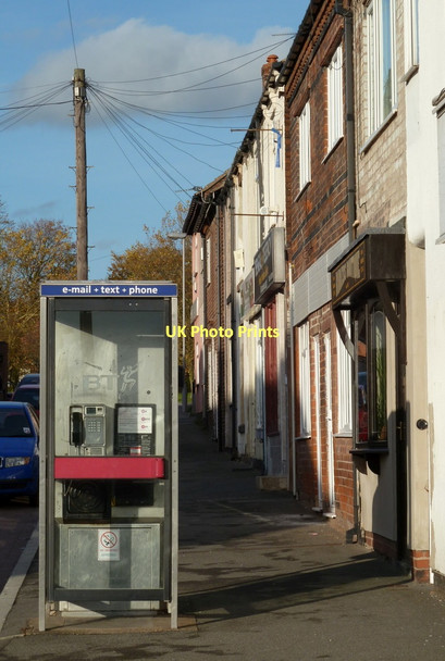 Photo 6"x4" Main Street, Carr Vale Bolsover c2011
