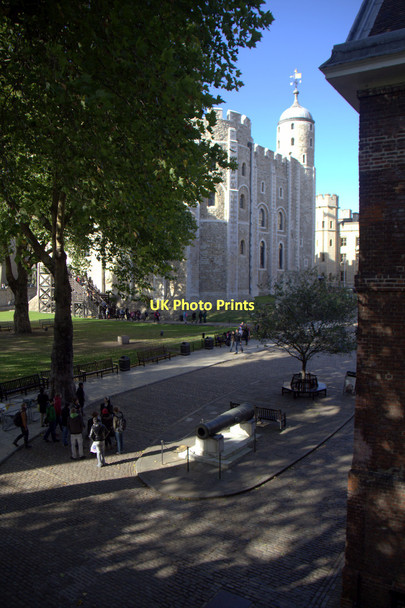 Photo 6"x4" The White Tower, Tower of London London c2011