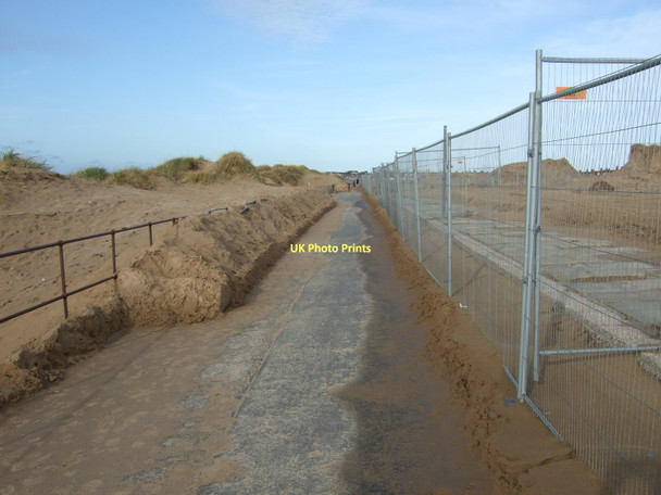 Photo 6"x4" Coastal cycle track Crosby\/SJ3198 c2011