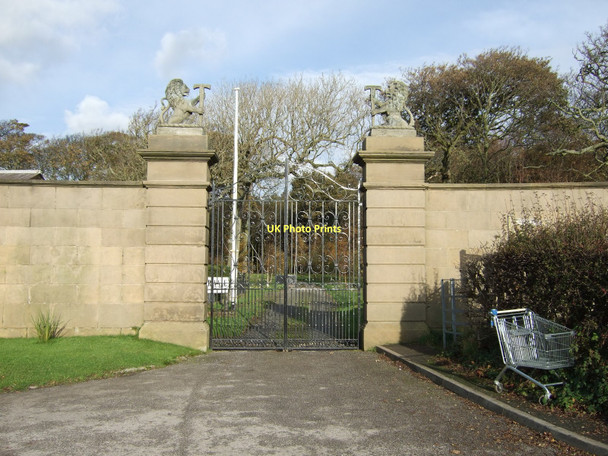 Photo 6"x4" Entrance gates to Crosby Hall Little Crosby c2011