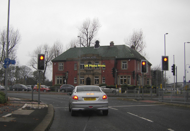 Photo 6"x4" Kingsway Hotel from the A6193 Milnrow c2011