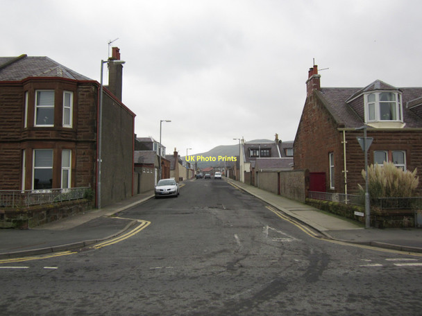 Photo 6"x4" Duff Street Girvan c2011