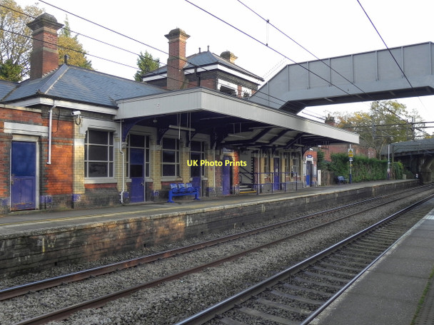 Photo 6"x4" Poynton Railway Station Bramhall c2011