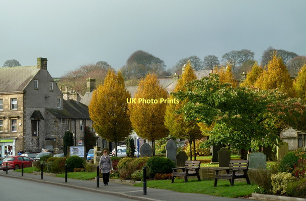 Photo 6"x4" Autumnal scene in Tideswell Tideswell c2011