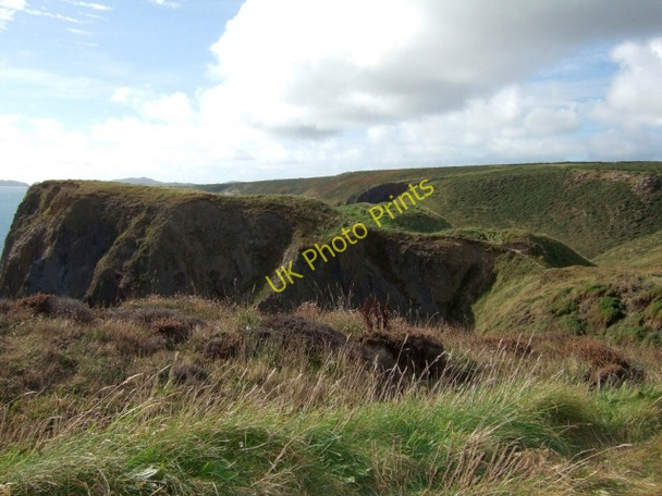 Photo 6"x4" Fort to east of Porth y Rhaw Llandruidion\/SM7824 c2009