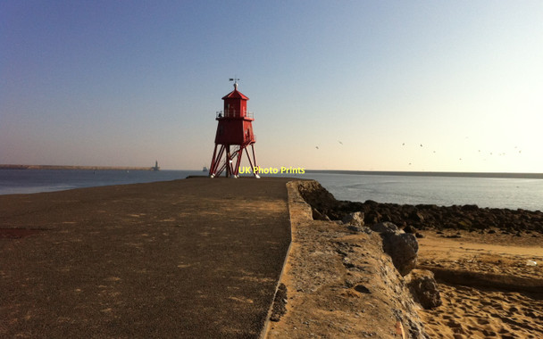 Photo 6"x4" The Groyne, South Shields Tynemouth c2011