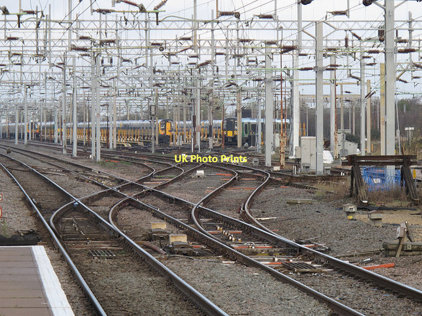 Photo 6"x4" Bletchley station: sidings Bletchley\/SP8634 c2011