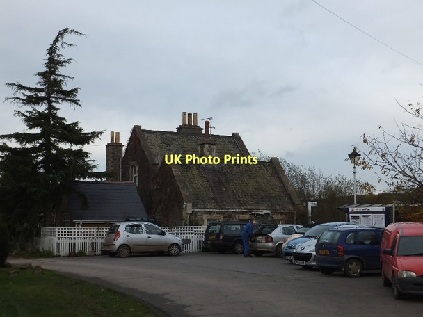 Photo 6"x4" Morchard Road station on the Tarka Line Morchard Road c2011