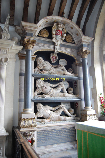 Photo 6"x4" Fettiplace tombs, St Mary's church, Swinbrook Burford\/SP2512 c2011 P1