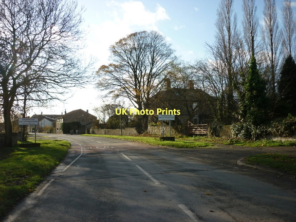 Photo 6"x4" Entering Brampton-en-le-Morthen Brampton en le Morthen c2011