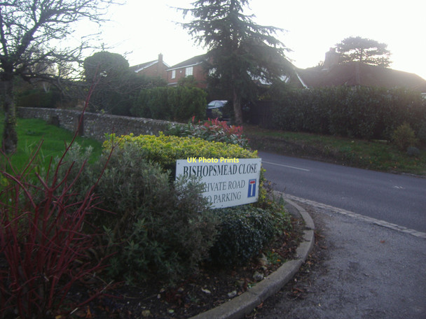 Photo 6"x4" Corner of Bishopsmead Close and Horsley Road East Horsley c2011