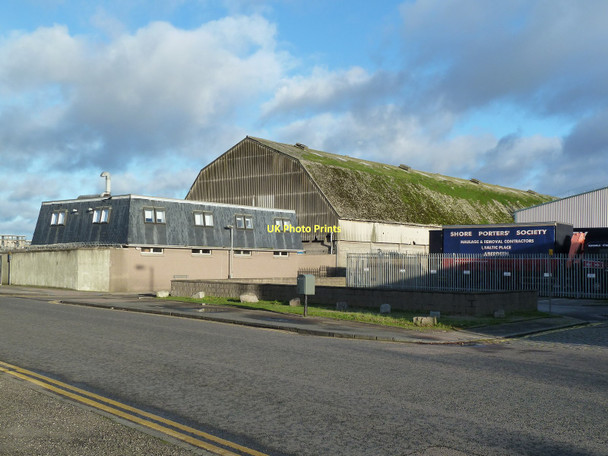 Photo 6"x4" Warehouse of the Shore Porters' Society, Baltic Place, Aberdeen Torry\/NJ9505 c2011