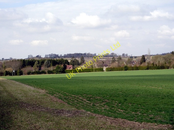 Photo 6"x4" Field to the east of Egypt Egypt\/SU4640 c2006