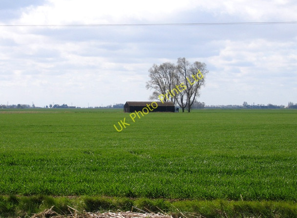 Photo 6"x4" Solitary barn, Little Tower's Fen, Thorney, Peterborough Nene Terrace c2006