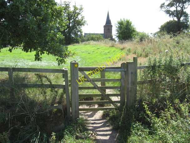 Photo 6"x4" Footpath gate to Aldford Aldford c2009