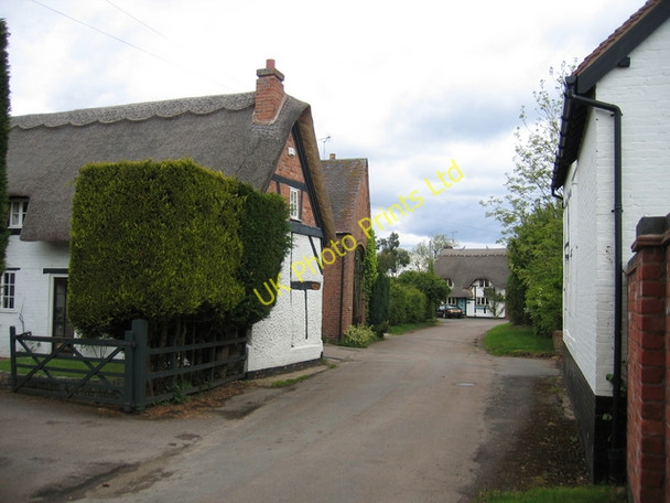 Photo 6"x4" Hunningham village Hunningham c2005