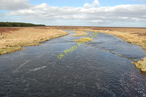 Photo 6"x4" River Thurso Loch Beg\/ND0846 c2006