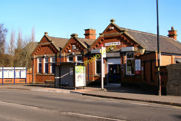 Photo 6"x4" Guide Bridge Station Denton\/SJ9295 c2010