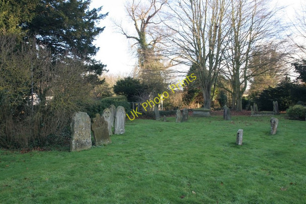 Photo 6"x4" Graves by the footpath Didcot c2010
