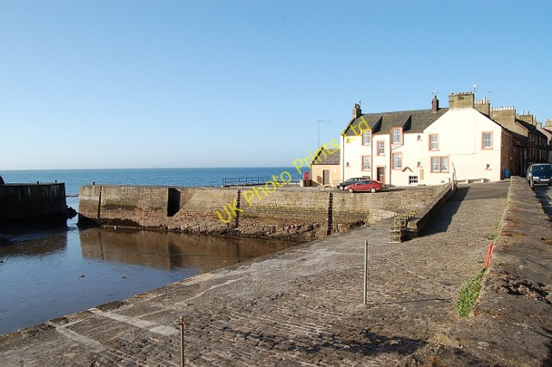 Photo 6"x4" Harbour, Cellardyke Anstruther Easter c2006