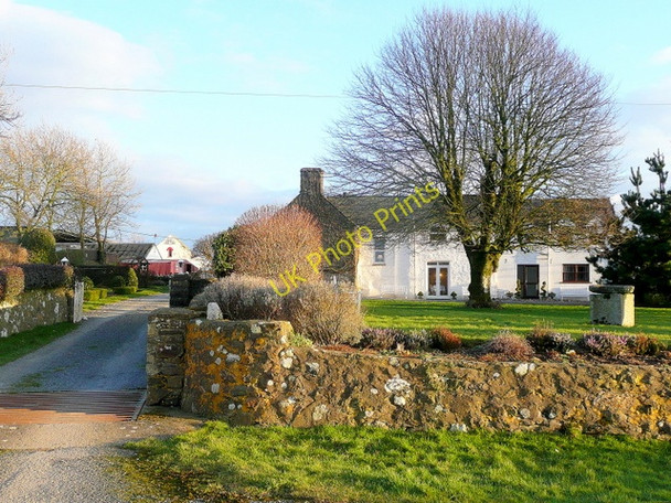 Photo 6"x4" Lochmeyler Farmhouse Llandeloy c2010