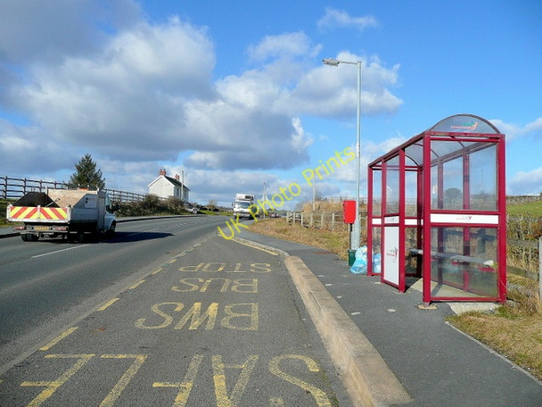 Photo 6"x4" Bus shelter by the A485 Alltwalis c2010