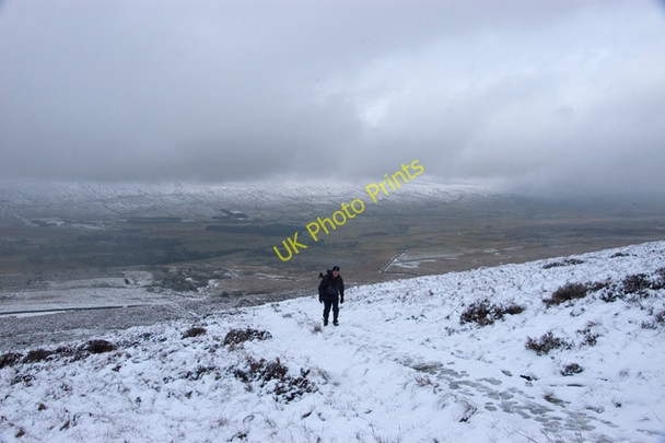 Photo 6"x4" Climbing Ingleborough Chapel-le-Dale c2010