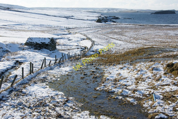 Photo 6"x4" Snow above Westing beach Westing\/HP5705 c2010