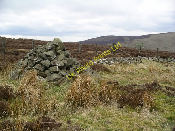Photo 6"x4" Summit Cairn, Seathope Law Holylee c2006