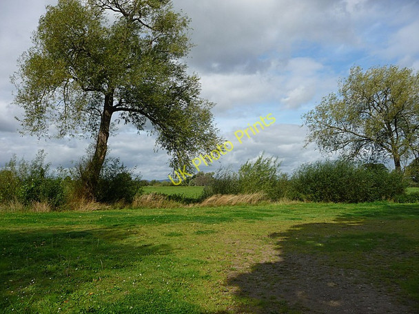 Photo 6"x4" View from carpark, Deerhurst Chaceley Stock c2009