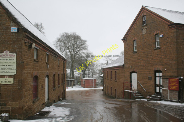 Photo 6"x4" Hook Norton Brewery Scotland End c2010