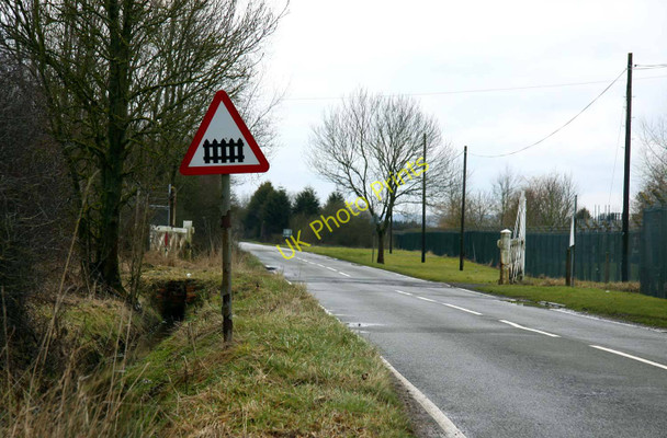 Photo 6"x4" Level crossing on the military railway at Arncott Upper Arncott c2010