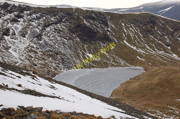 Photo 6"x4" A frozen Bowscale Tarn Mosedale\/NY3532 c2010