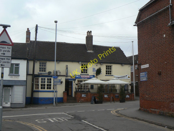 Photo 6"x4" Bird In Hand Measham c2010