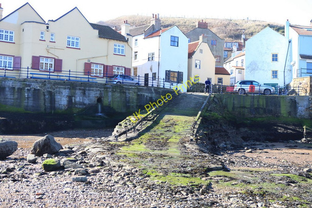 Photo 6"x4" Staithes Slipway Staithes c2010